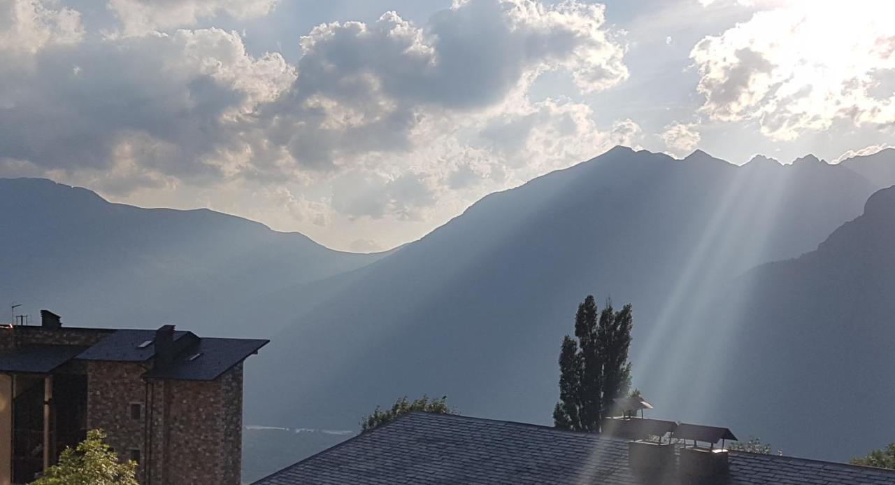 Las mejores vistas del valle. Apartmento 65m.WIFI Cerler Exterior foto